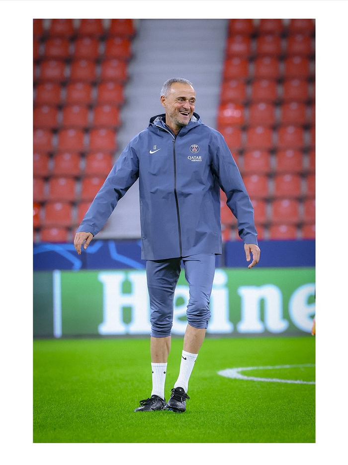 kaiyun-勒沃库森维尔茨个人资料